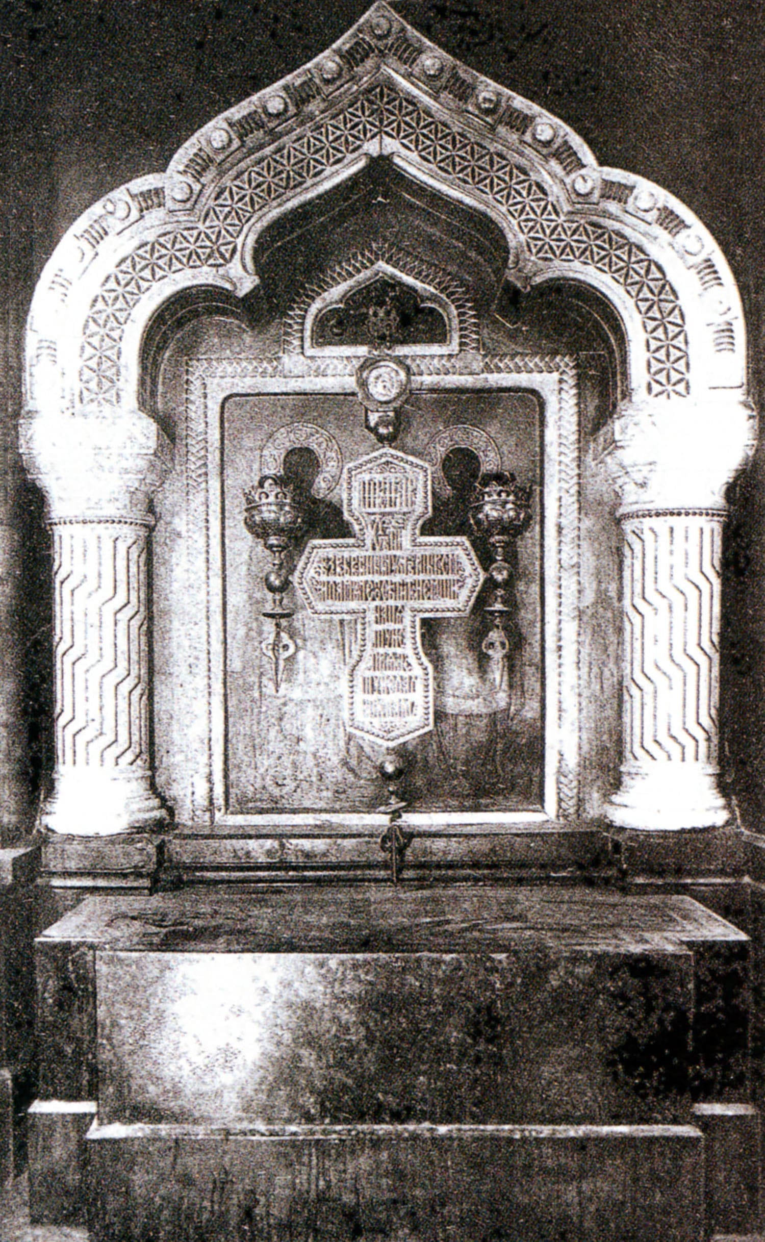 iv 1612 14 thumbstone hr