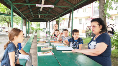 &laquo;Читающий дворик&raquo;